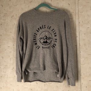 American eagle graphic sweater